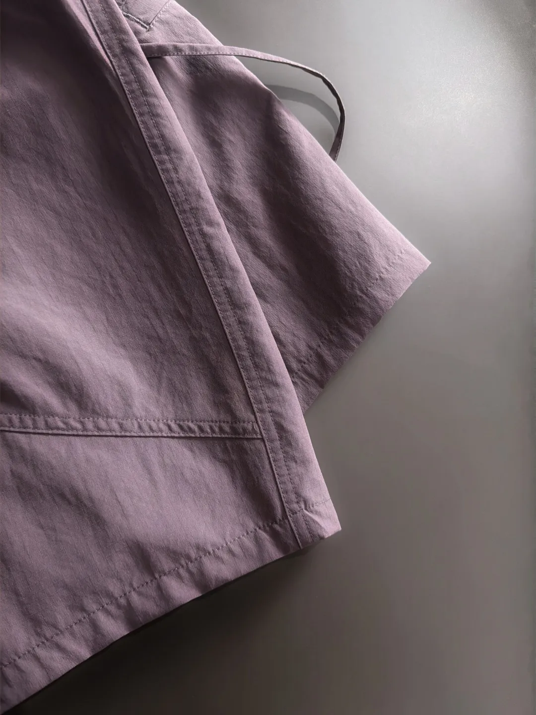 Next day shipment P160 Premium Burberry 2026 Spring/Summer New Arrival elastic band casual shorts, counter-customized fabrics Breathable, high comfort, impeccable details, brand element design concept, reflecting high quality. It feels delicate and soft! It presents a casual cut and the upper body shape is great! Sizes:S-3XL